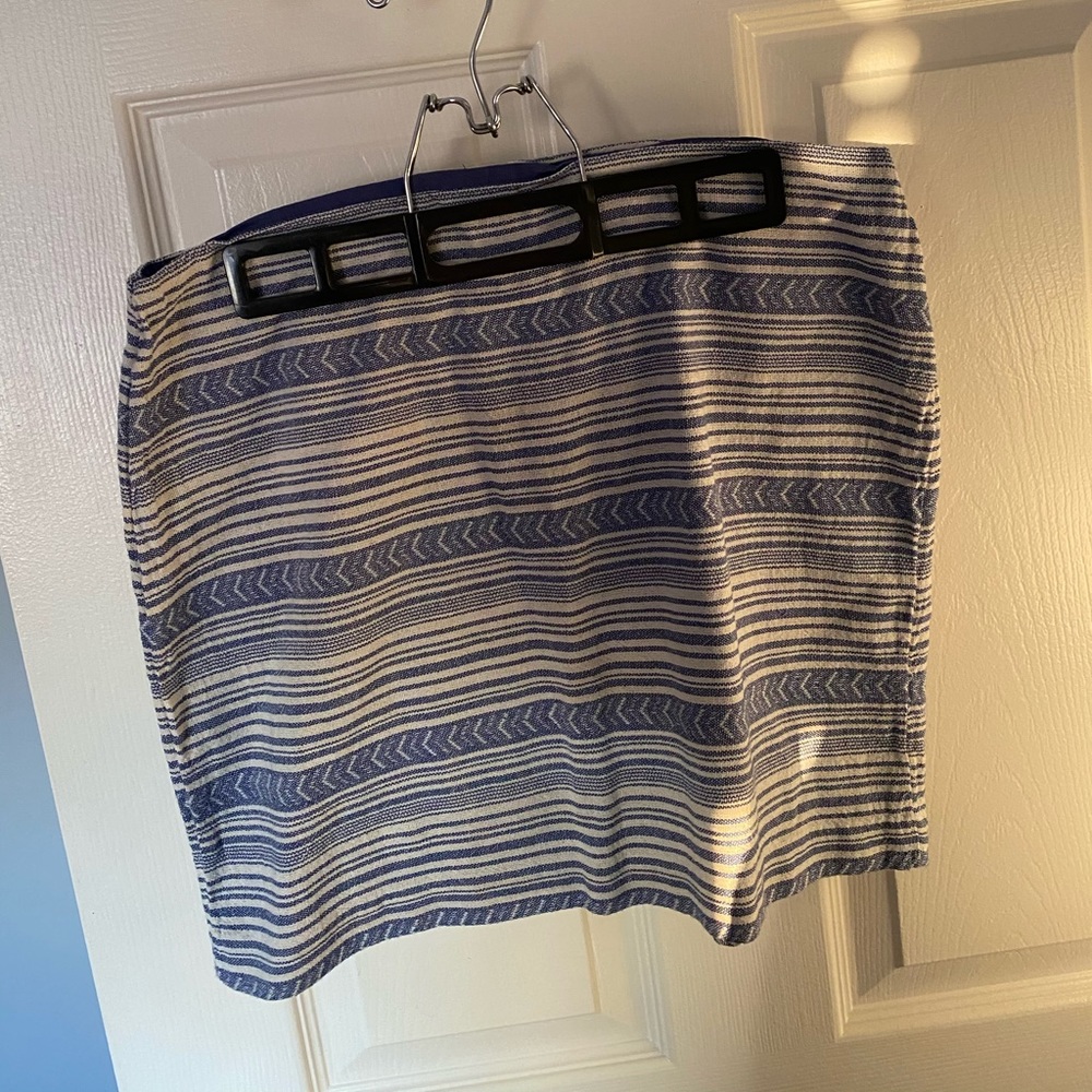3 for $15 // Gap A-line Mini Skirt - Greece Design